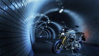 Model ini mengusung teknologi YZF-R1M, sehingga membuatnya akan menjadi model yang paling canggih di segmen naked bike dan menjadikan Hyper Naked terbaik.