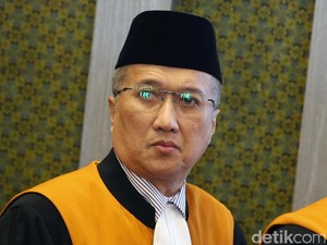 Terungkap Isi Chat PNS MA Usai Suap Hakim Agung: Alhamdulillah Sesuai Hasilnya