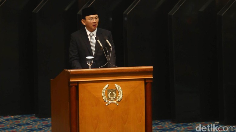 Soal Al Maidah 51, Ahok: Tidak Ada yang Salah dengan Ucapan Saya Soal Al Maidah 51, Ahok: Tidak Ada yang Salah dengan Ucapan Saya