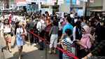 Para Traveler Berburu Tiket Murah di GATF