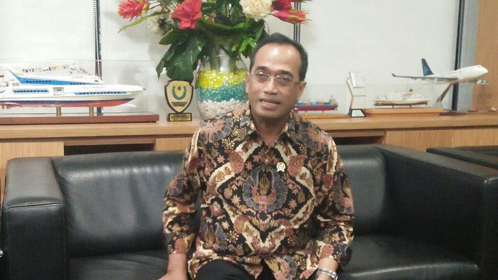 Pesan Menhub ke Taksi Online: Jangan Egois, Sedikit-sedikit Demo