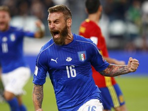 De Rossi: Babak Pertama Buruk, Babak Kedua Lebih Baik