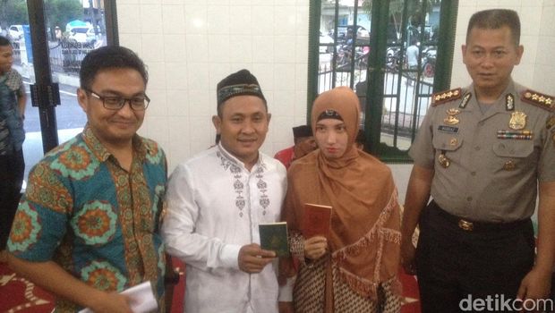 Sudah Sebar Undangan, Tersangka Ini Nikahi Kekasihnya di Mapolrestabes Medan