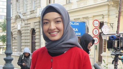 Raline Shah Tampil Berhijab di Surga yang (Tak) Dirindukan 2