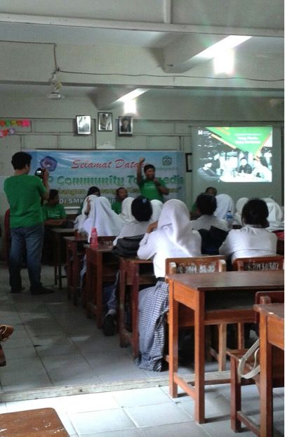 Tokopedia Ajak Top Community dalam Kegiatan CSR