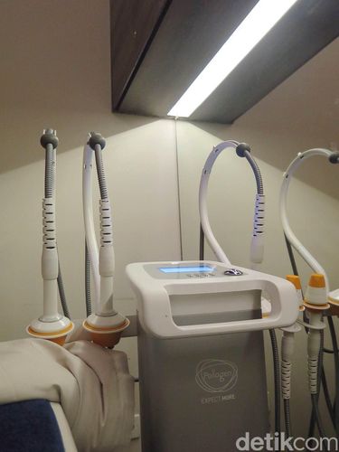 Mencoba Perawatan Mengecilkan Perut dalam 30 Menit di Surface Skin Habit