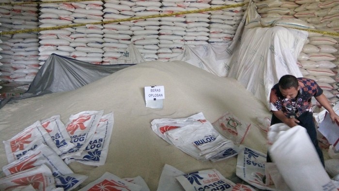 Selain Mengoplos, Mafia Beras Juga Permainkan Harga dan Pasokan