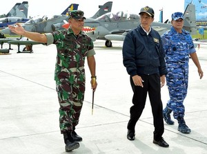 Heli TNI AD Jatuh, Presiden Jokowi Sampaikan Belasungkawa ke Korban