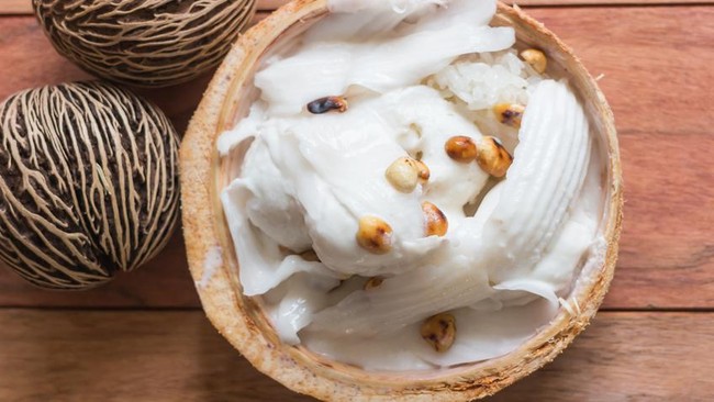 Kelapa Muda yang Gurih Lembut Juga Beri Asupan Vitamin dan Mineral Penting
