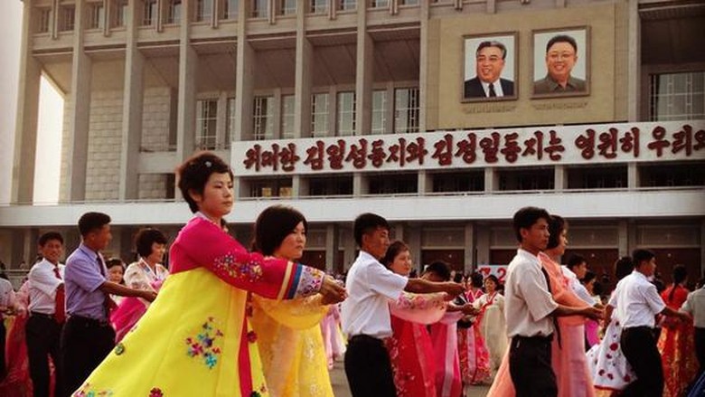 Apa Rasanya Jadi Orang Korea Utara?