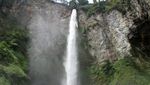 Lepas Rindu ke Air Terjun Kebanggaan Orang Batak, Sipiso-piso