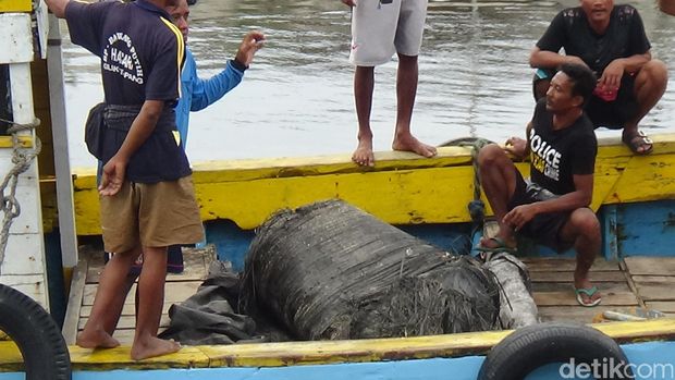 Benda aneh di Probolinggo/ Rofiq detikcom