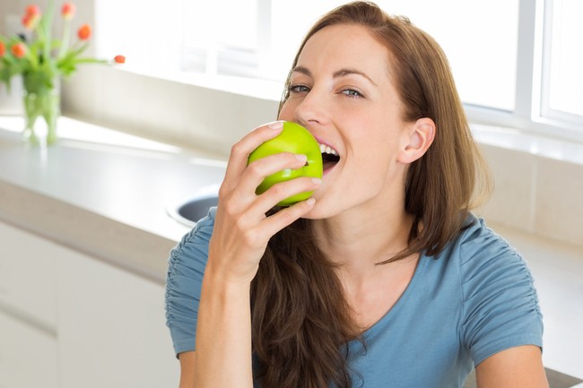 Agar Beri Nutrisi Maksimal, Ini Cara Benar Makan Buah