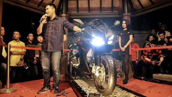 1.000 Pecinta Motor Sport Sambut All New CBR250RR
