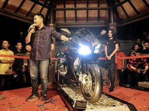 1.000 Pecinta Motor Sport Sambut All New CBR250RR