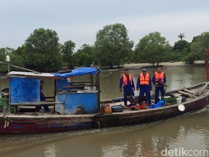 Tangkap 10 Kg Ikan dengan Pukat Trawl, 2 Kapal Ditangkap di Sumut