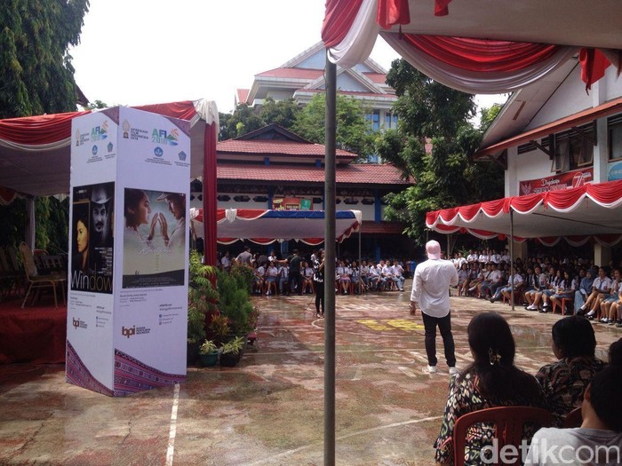 Jelang Malam Puncak, AFI 2016 Kunjungi Sekolah di Manado