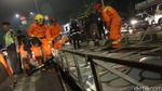Pembongkaran Reklame Tak Berizin
