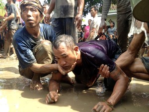 Saat Warga Kesurupan Massal di Ritual Adat Keboan, Banyuwangi