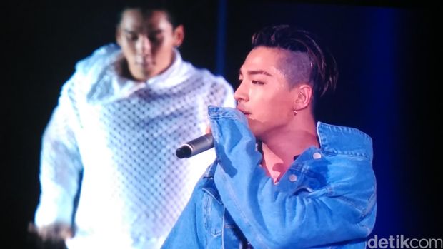 Nell dan Taeyang Bikin Penonton Tak Henti Teriak Histeris di Saranghaeyo Indonesia 2016