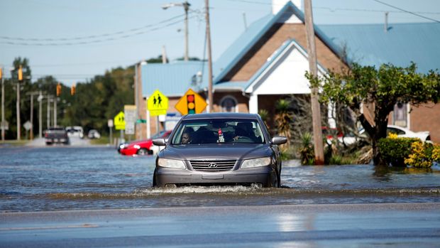 Banjir di North Carolina yang dipicu topan Matthew (REUTERS/Randall Hill)