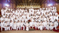 Galeri indonesia Kaya persembahan Bakti Budaya Djarum Foundation mendukung gerakan sosial I am Indonesian yang digagas oleh Oscar Lawalata. Para pekerja seni tersebut menunjukan arti panggung dan seni pertunjukan bagi mereka. (Dok. Galeri Indonesia Kaya)