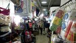 Sepinya Pengunjung di Kios TPS Pasar Jaya Manggarai