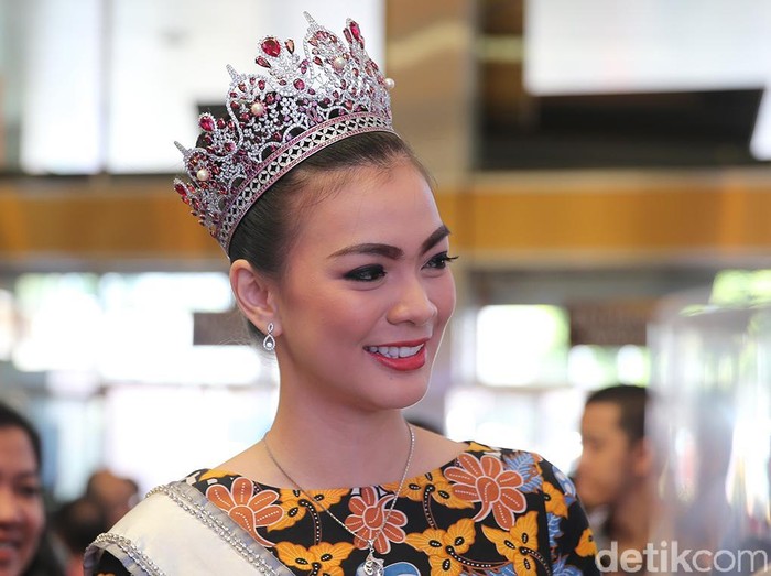 Kezia Warouw