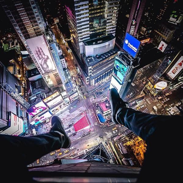 Foto terakhir Christopher Serrano.