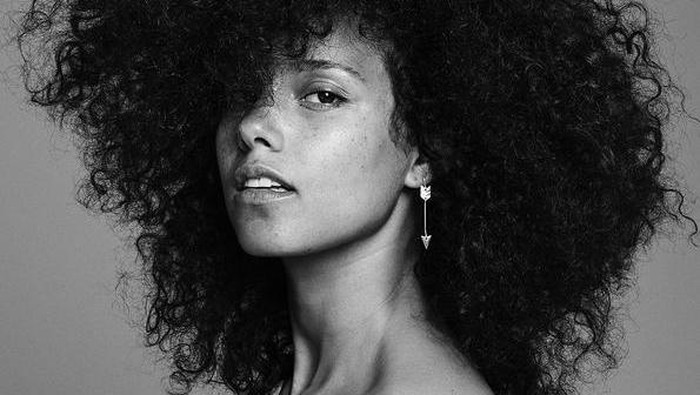 Here Alicia Keys: Inilah Dia, Apa Adanya