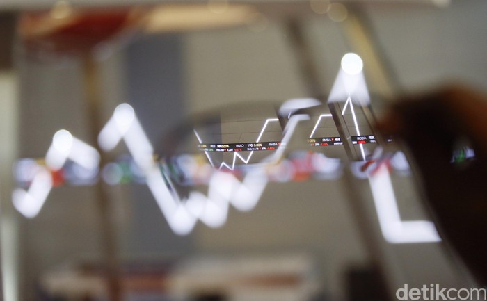 IHSG Menguat 13 Poin di Awal Perdagangan