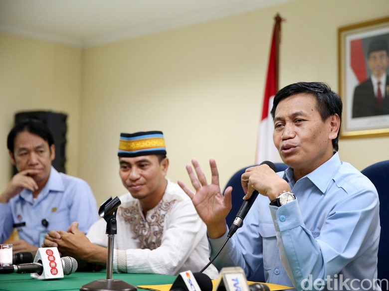 Ternyata Ada Pansel KPK yang Pernah Gugat Laundry karena Jas Kusut! Ternyata Ada Pansel KPK yang Pernah Gugat Laundry karena Jas Kusut!