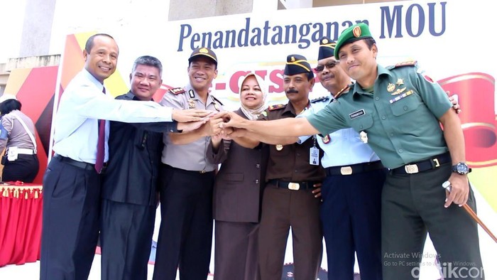 Polres Kediri Uji Coba e-Tilang Pertama di Indonesia