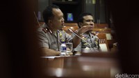 Kapolda Kalsel Brigjen Agung Budi Maryoto memaparkan terjadinya kebakaran di Kalimantan Selatan dan penangannya serta para tersangkanya.