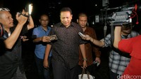 Dudi Jocom Kepala Pusat Data dan Informasi Kementerian Dalam Negeri usai diperiksa di Gedung KPK.