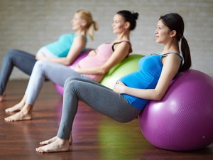 Manfaat Olahraga Ringan Saat Hamil untuk Kecerdasan Bayi