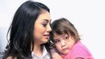 Celine Evangelista dan Kedua Putrinya
