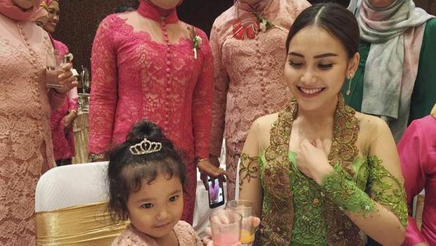 Ibunda Tak Restui Pernikahan Celine, Puput Melati dan UGB Rujuk Rekayasa?