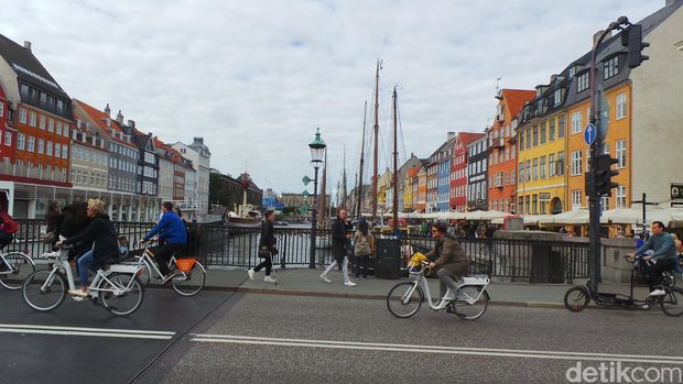 Warga Denmark Bayar Pajak Tinggi Tapi Dapat Fasilitas Mumpuni 