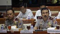 Rapat tersebut sempat tertunda karena pada saat itu para Kapolda tidak hadir.