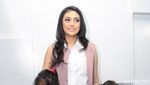 Celine Evangelista dan Kedua Putrinya