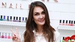 Pose Centil Luna Maya