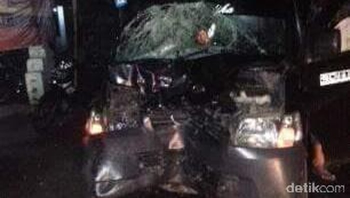 Calon Pengantin ini Tewas Tertabrak Pick Up