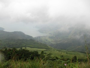 Panorama Gunung Sipiso-piso yang Indah Nian