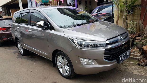 Toyota Innova