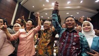 Mohamad Saleh terpilih menjadi Ketua Dewan Pimpinan Daerah (DPD) RI menggantikan Irman Gusman yang kini ditahan KPK. Saleh berhasil meraup suara terbanyak lewat mekanisme pemungutan suara.
