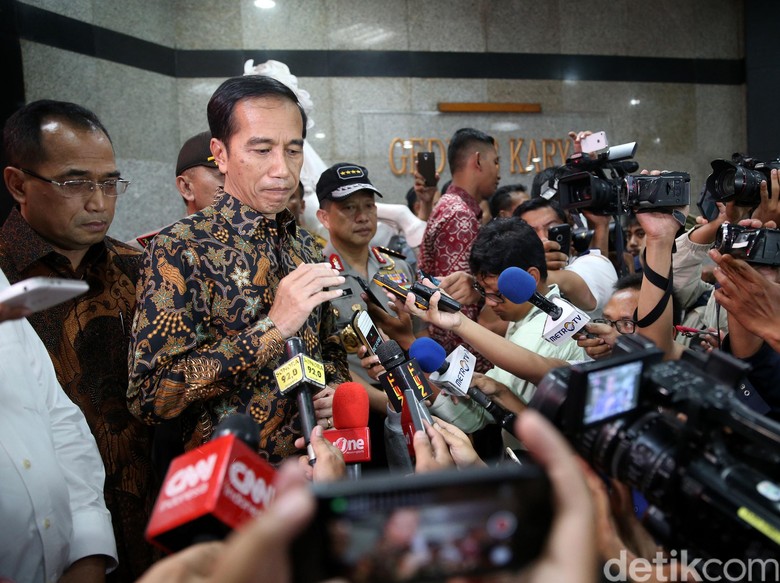 Gempa 6,5 SR, Presiden Jokowi Perintahkan KSP Teten Masduki ke Aceh Gempa 6,5 SR, Presiden Jokowi Perintahkan KSP Teten Masduki ke Aceh