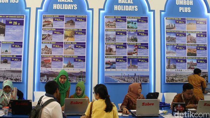 Ilustrasi Bisnis Travel Haji Umroh Ilustrasi Bisnis Travel Haji Umroh