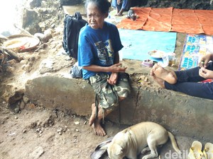 Menyapa Mbah Kijem, Penghuni Gua Terpencil dan Curam di Pantai Selatan Jawa