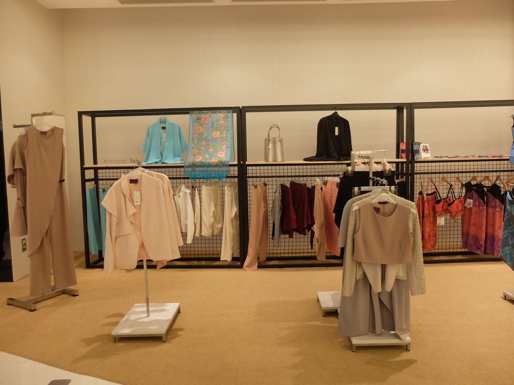 The Legacy, Destinasi Belanja Fashion Lokal Hadir di Lippo Mall Kemang